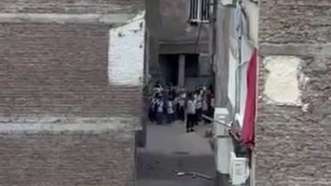Diyarbakır Sur'da apartmanın 3. katında çıkan yangın hasara yol açtı