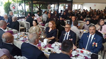 Devrek'te gaziler Gaziler Günü kahvaltısında protokolle buluştu