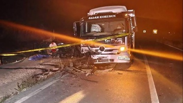 Konya Yalıhüyük'teki kazada 16 yaşındaki çocuk öldü, 1 kişi ağır yaralandı