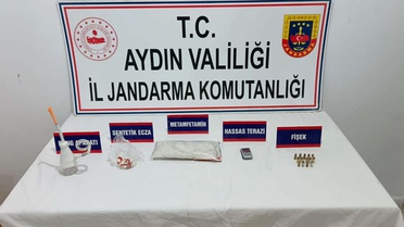 Kuşadası Davutlar'da uyuşturucu operasyonunda 3 şüpheli gözaltına alındı