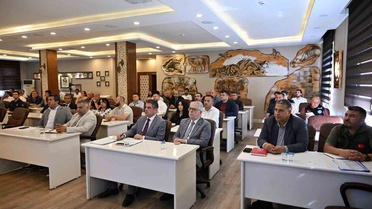 Manisa'da sahipsiz hayvan çalışmaları için İl Hayvanları Koruma Kurulu toplandı