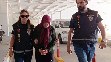 Otopsi darp izlerini ortaya çıkardı! Keşan'da ölü bulunan emeklinin eşi sınırda yakalandı