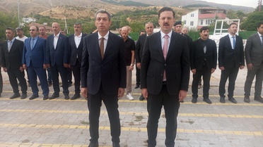 Sivrice'de Gaziler Günü törenle anıldı, çelenkler Atatürk Anıtı'na sunuldu