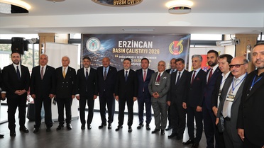 Bakan Yumaklı, Erzincan'da basına 'Terörsüz Türkiye' görevi düştüğünü söyledi
