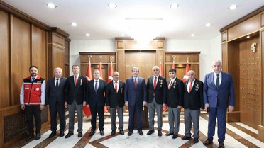 Vali Tavlı: 'Türk milleti, mazisi şan ve şerefle dolu ‘gazi’ bir millettir'