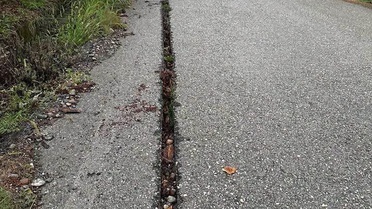Zonguldak Alaplı Sofullu'da fiber kazısı kapatılmadı iddiası, köy sakini onarım istedi