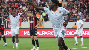 Alanyaspor Çorum'dan 3 puanla döndü