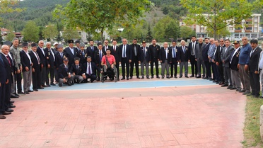 Amasya Taşova'da 19 Eylül Gaziler Günü töreni çelenk sunumuyla başladı