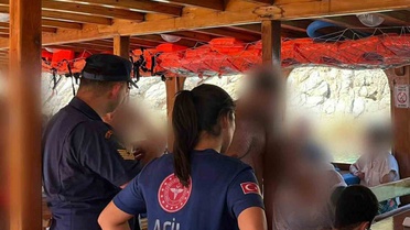 Bodrum açıklarında rahatsızlanan vatandaş Sahil Güvenlik botuyla tahliye edildi