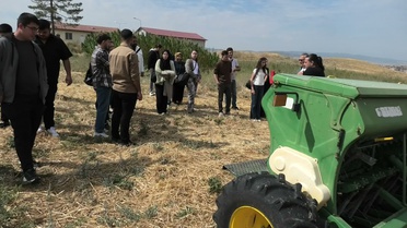 Yozgat Bozok Üniversitesi Ziraat Fakültesi öğrencileri Yerköy'de uygulamalı eğitim aldı