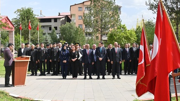 Hizan'da Gaziler Günü dolayısıyla tören düzenlendi