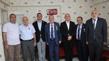 Kırıkkale Belediye Başkanı Önal, Gaziler Günü'nde Kıbrıs gazisi Yumuş'u ziyaret etti