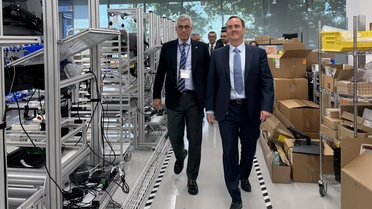 Sağlık Bakanı Memişoğlu, ABD'de da Vinci üreticisi Intuitive Surgical'ı ziyaret etti
