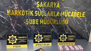 Sakarya'da Sokaklar Güvende operasyonunda 1 kilo sentetik bulundu, 2 zanlı tutuklandı