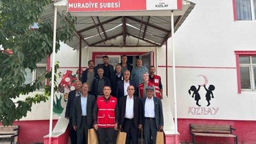 19 Eylül Gaziler Günü'nde Van Muradiye'de gaziler Kızılay Şubesi'nde ağırlandı