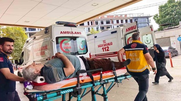 Bursa İnegöl'de merdivenden düşen ağır yaralı 57 yaşındaki adam bel kırığıyla sevk edildi