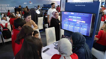 Diyarbakır'da TEKNOFEST 2026 sürüyor, T3 Vakfı'ndan üreten toplum mesajı geldi
