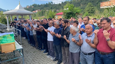 Giresun Espiye Çalkaya'da suya düşen 2 çocuktan biri hayatını kaybetti