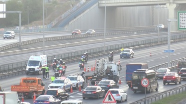 Bisiklet yarışı İstanbul'da yolları kapattı: FSM'nin Ankara yönü araç trafiğine kapalı