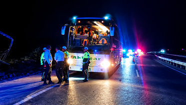 Manisa'da otobüs kazası: 18 kişi yaralandı