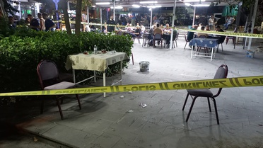 Manisa'da çay bahçesinde ateş açan Y.C.'nin seken kurşunu S.K.'yi yaraladı