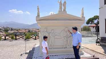Muğla Milas'ta iki çocuk Kültür Varlıkları Koruyucusu belgesi aldı