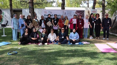 Sivas Numune Hastanesi'nde anne adaylarına doğuma hazırlık egzersizleri gösterildi