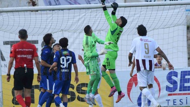 TFF 2. Lig 3. haftasında İnegölspor evinde Karacabey Belediyespor'a 1-0 yenildi