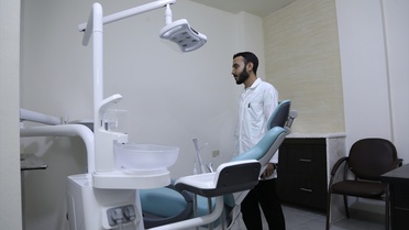Bayırbucaklı Türkmen sağlıkçılar Lazkiye'de iki mahalle arasına tıp merkezi açtı