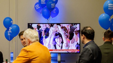 Berlin'de Sol Parti %26 ile CDU'yu geçti, Eralp ilk göçmen kökenli başkan olabilir
