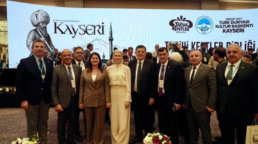 Bilecik Belediye Başkanı Subaşı, Kayseri'deki Tarihi Kentler Birliği meclisinde konuştu