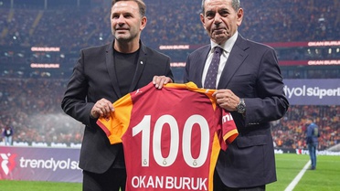 Dursun Özbek'ten Okan Buruk'a destek
