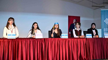Anadolu Mektebi'nin Cengiz Dağcı Okumaları Eskişehir'de 9 ilden öğrenciyle başladı