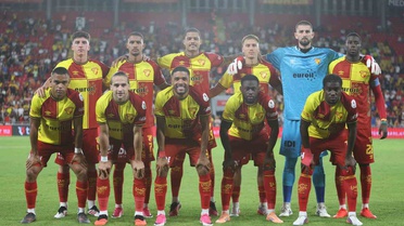 Göztepe Çaykur Rizespor'la 2-2 berabere kaldı, 6 haftadır kazanamıyor