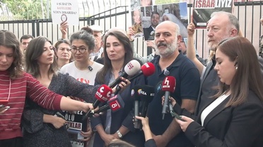 Hatimoğulları, Adalet Bakanlığı önünde 11 gündür eylem yapan aileleri ziyaret etti