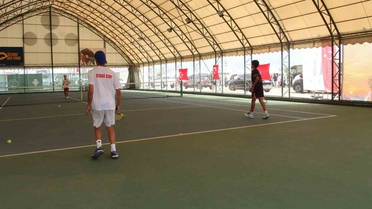 Şırnak'ta 5. Cudi Cup Tenis Turnuvası 5 ülkeden 62 sporcunun katılımıyla başladı