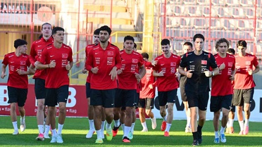 Ümit Milli Takım, Ukrayna maçı öncesi ilk antrenmanını Ümraniye'de yaptı