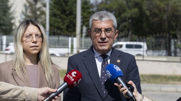 Yeni Parti, 7589 ve 7590 sayılı kanunlar için AYM'ye başvurdu