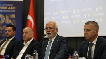 AK Parti Genel Başkanvekili Elitaş, partisinin Çanakkale İl Başkanlığında konuştu: