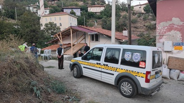 Çorum Oğuzlar'da polis kapıyı kırarak eve girdi, 86 yaşındaki kişi evinde ölü bulundu