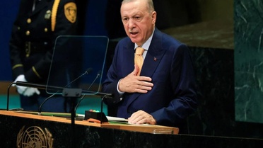 Cumhurbaşkanı Erdoğan, BM Genel Kurulu kürsüsünde Sezai Karakoç’un şiirini okudu