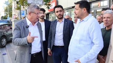 Denizli AK Parti İl Başkanı Subaşıoğlu, İstiklal esnafının güzergah tepkisini dinledi