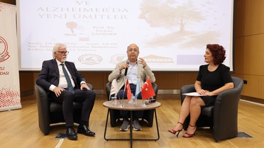 Denizli'de Alzheimer semineri erken teşhisin önemini ve yeni tedavileri ele aldı