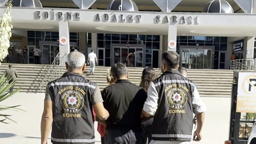 Edirne'de firari anne-oğul yakalandı! İkisinin toplam cezası 31 yıldan fazla
