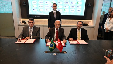 Bakan Bayraktar New York'ta enerji projelerini anlattı, DEİK-CNI mutabakatı imzalandı