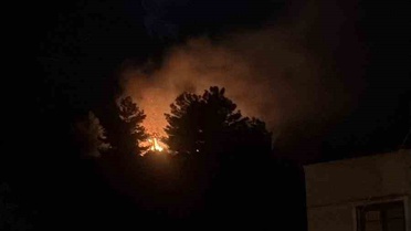 Hatay Arsuz'da ilk belirlemelere göre havai fişekten çıkan yangın kontrol altına alındı