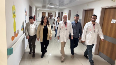 İYİ Partili Sunat, yaralı öğrencileri ziyaret etti, okul güvenliği kanunu istedi