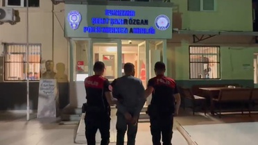İzmir'de Yunus timleri, 21 yıl 8 ay 25 gün hapis cezası olan firariyi yakaladı