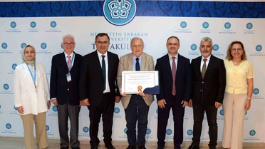 TEPDAD, NEÜ Tıp Fakültesi tıp eğitimi programını 2030'a kadar akredite etti
