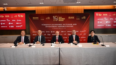 Hazine ve Maliye Bakanı Şimşek New York'ta ekonomimizin dayanıklılığını anlattı